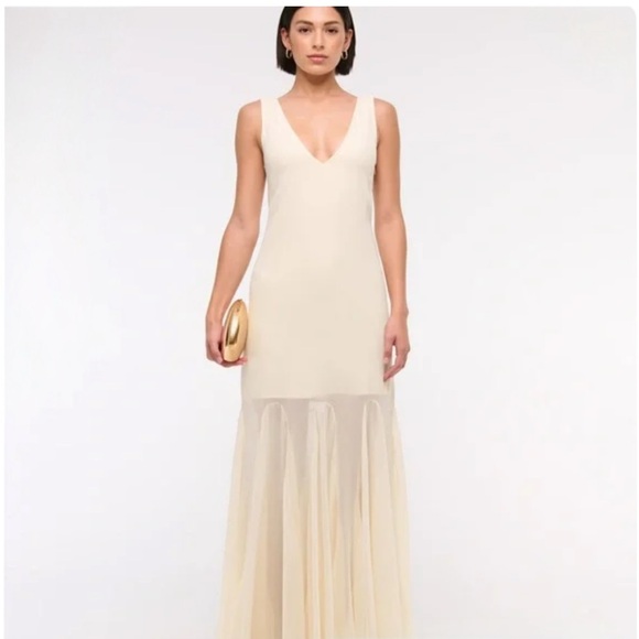 Abercrombie & Fitch Dresses & Skirts - Abercrombie Plunge Godet Skirt Maxi Dress in Ivory Cream